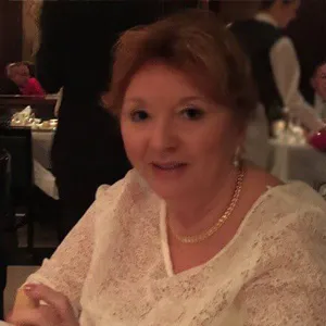Elaine Green